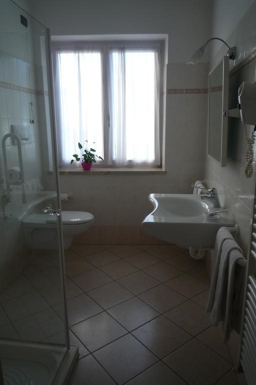 Piccolo Fiore Avio Room photo
